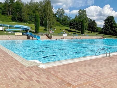 Městské koupaliště Ostrov